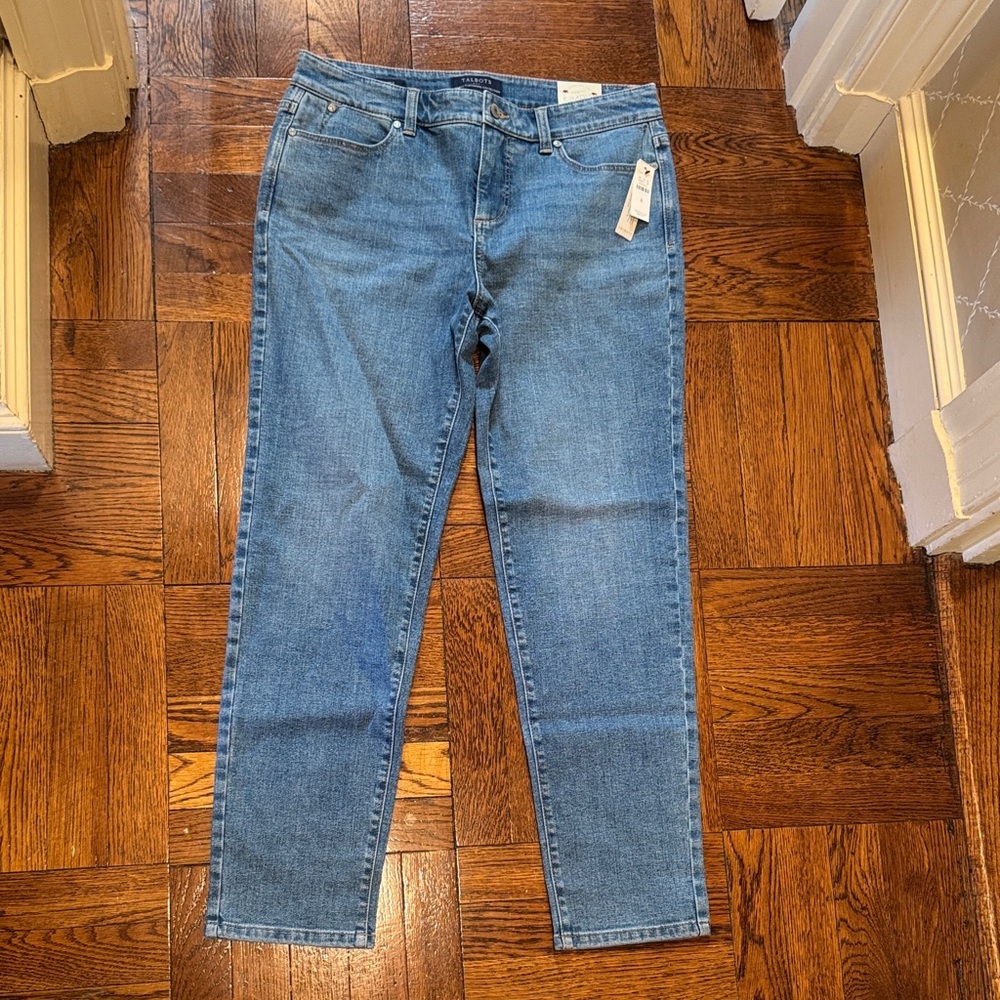 NWT Talbots Light Wash Ankle Jeans - Simply Flattering Collection